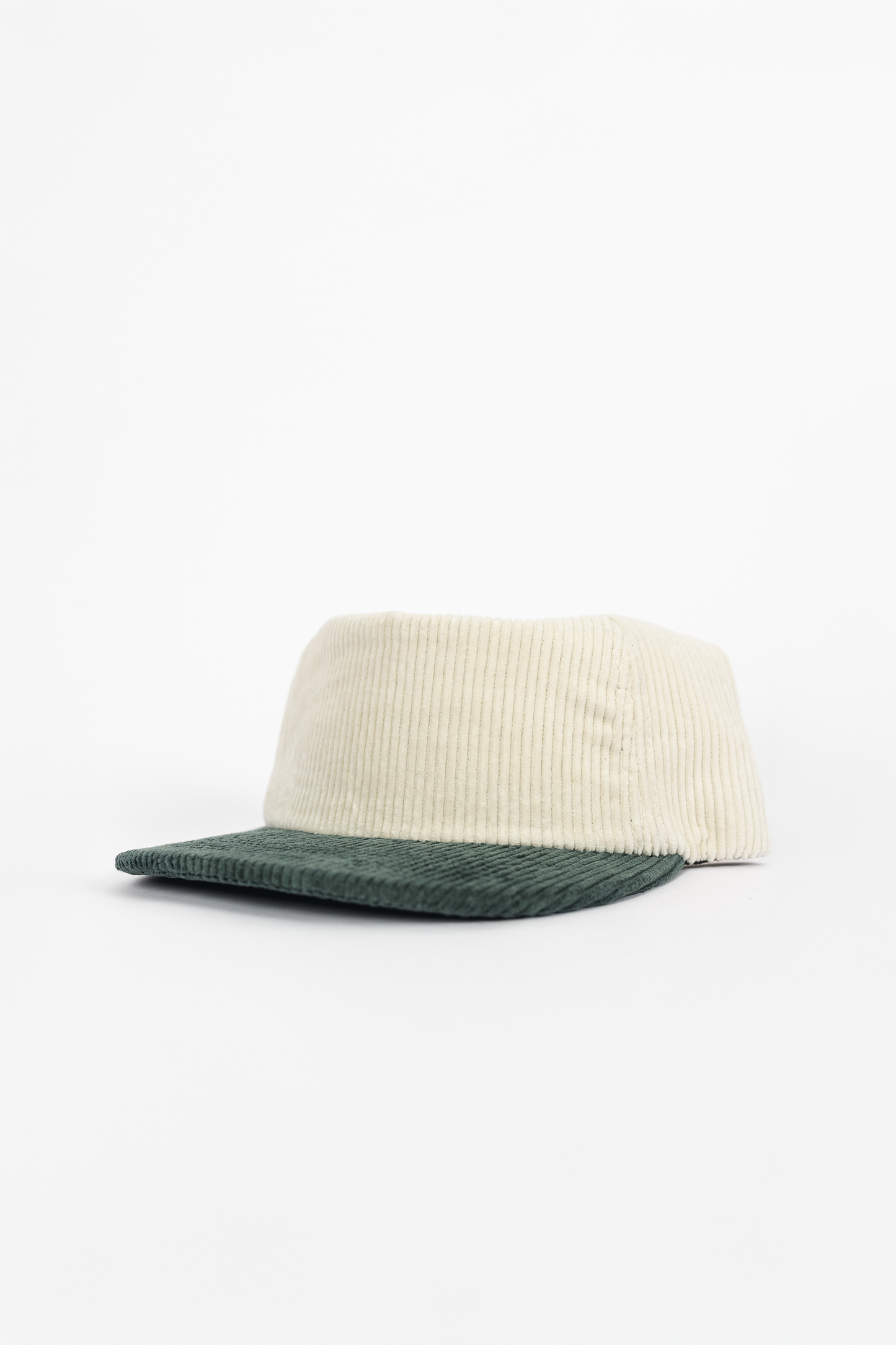Gorra snapback de pana Atonal