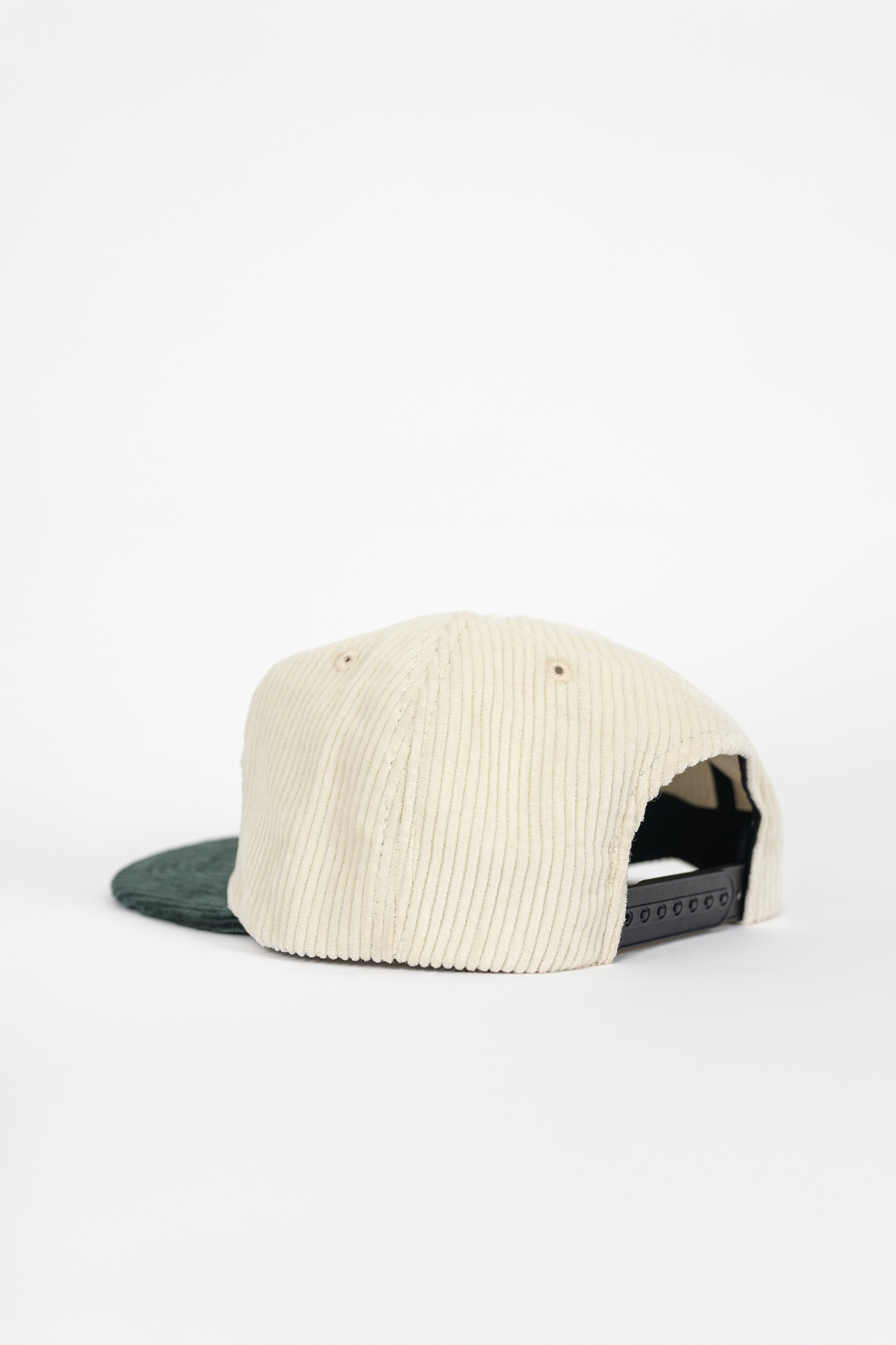 Gorra snapback de pana Atonal