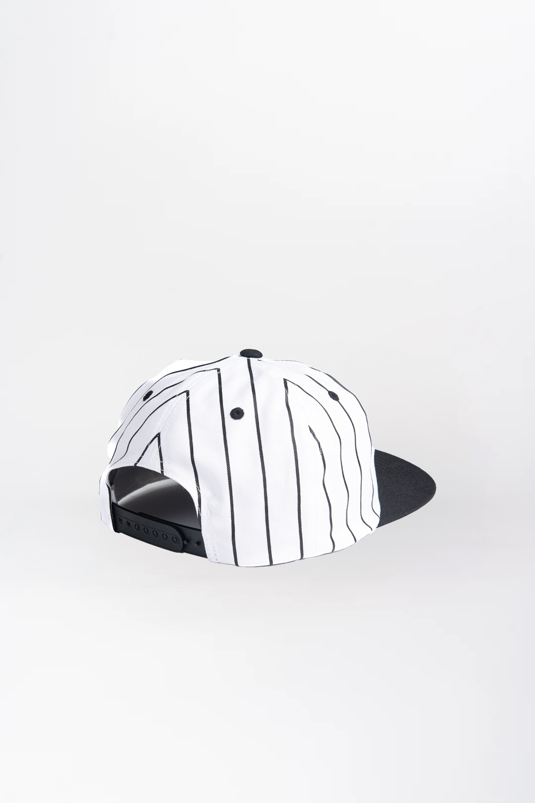 Gorra de visera plana con estampado Atonal