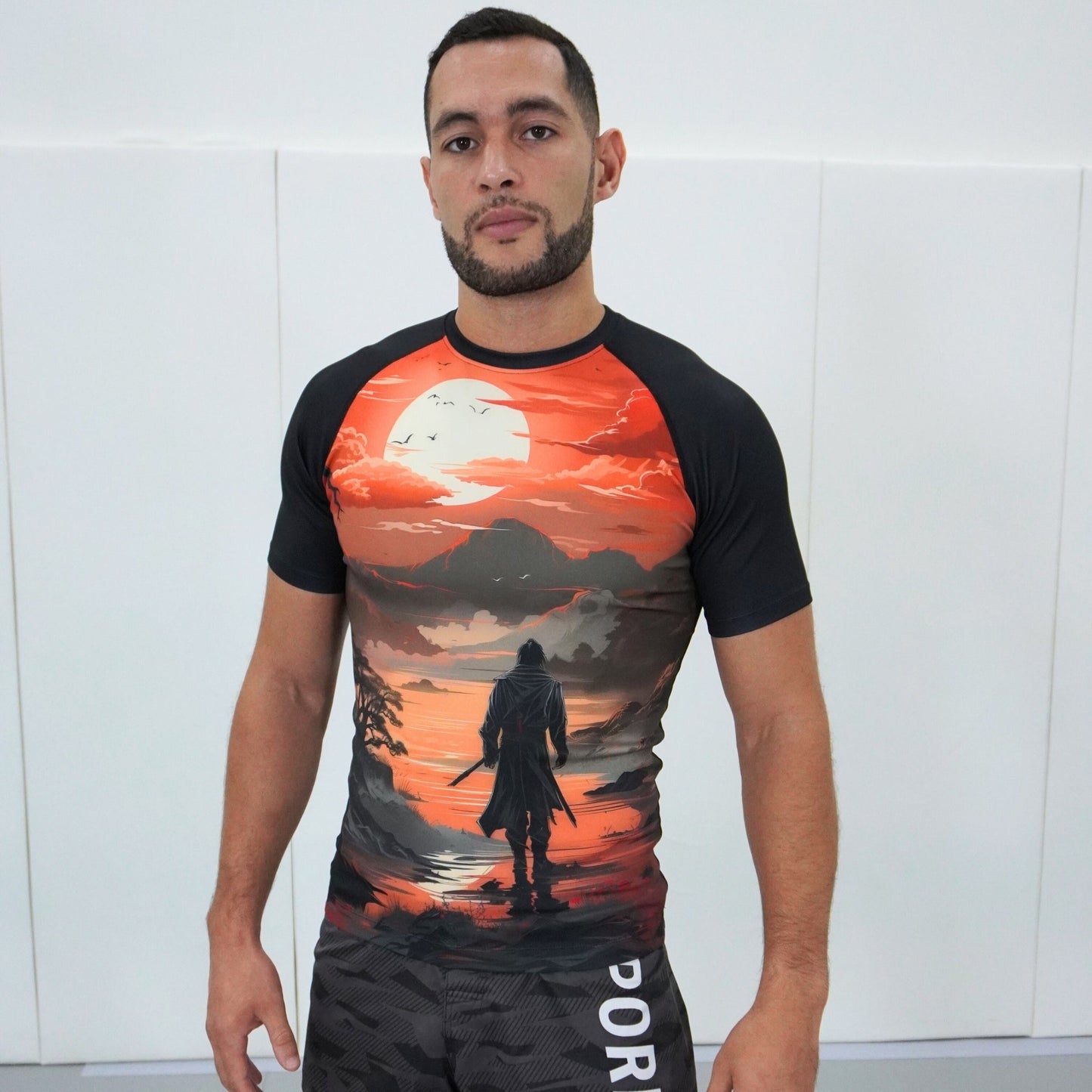 LA CAMISETA RASH GUARD DEL GUERRERO PERDIDO