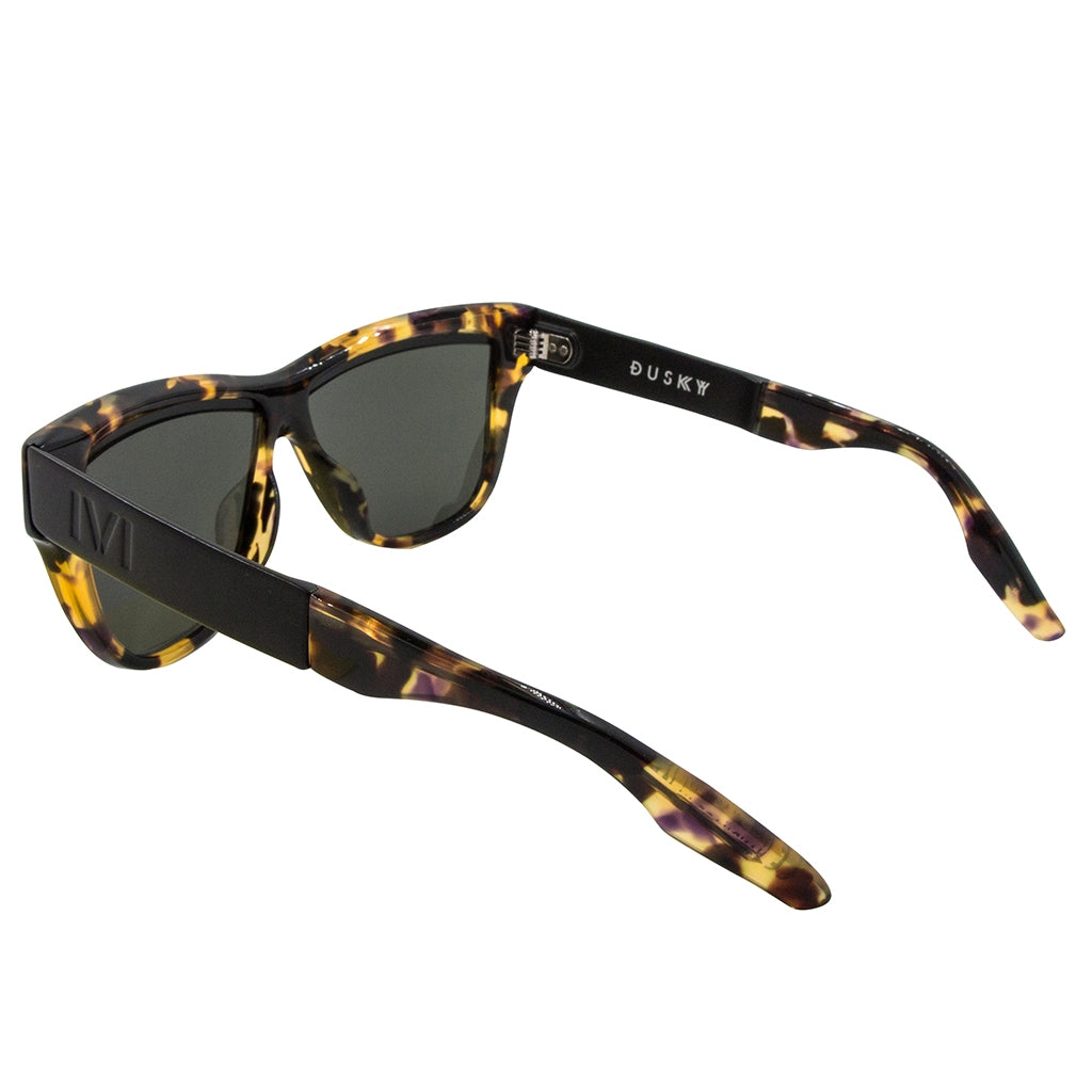 Dusky: Tortuga vintage pulida - Lente negra cepillada/gris