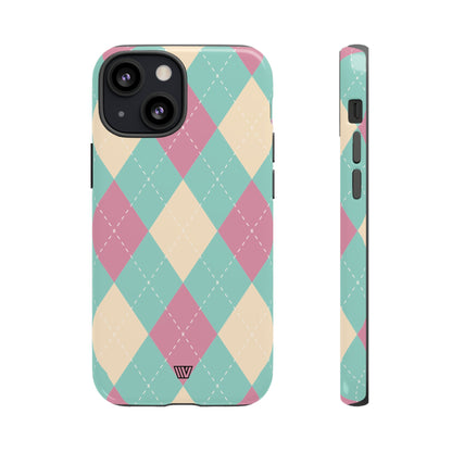 Funda resistente con diseño de rombos azul, rosa y beige