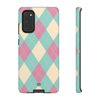 Funda resistente con diseño de rombos azul, rosa y beige
