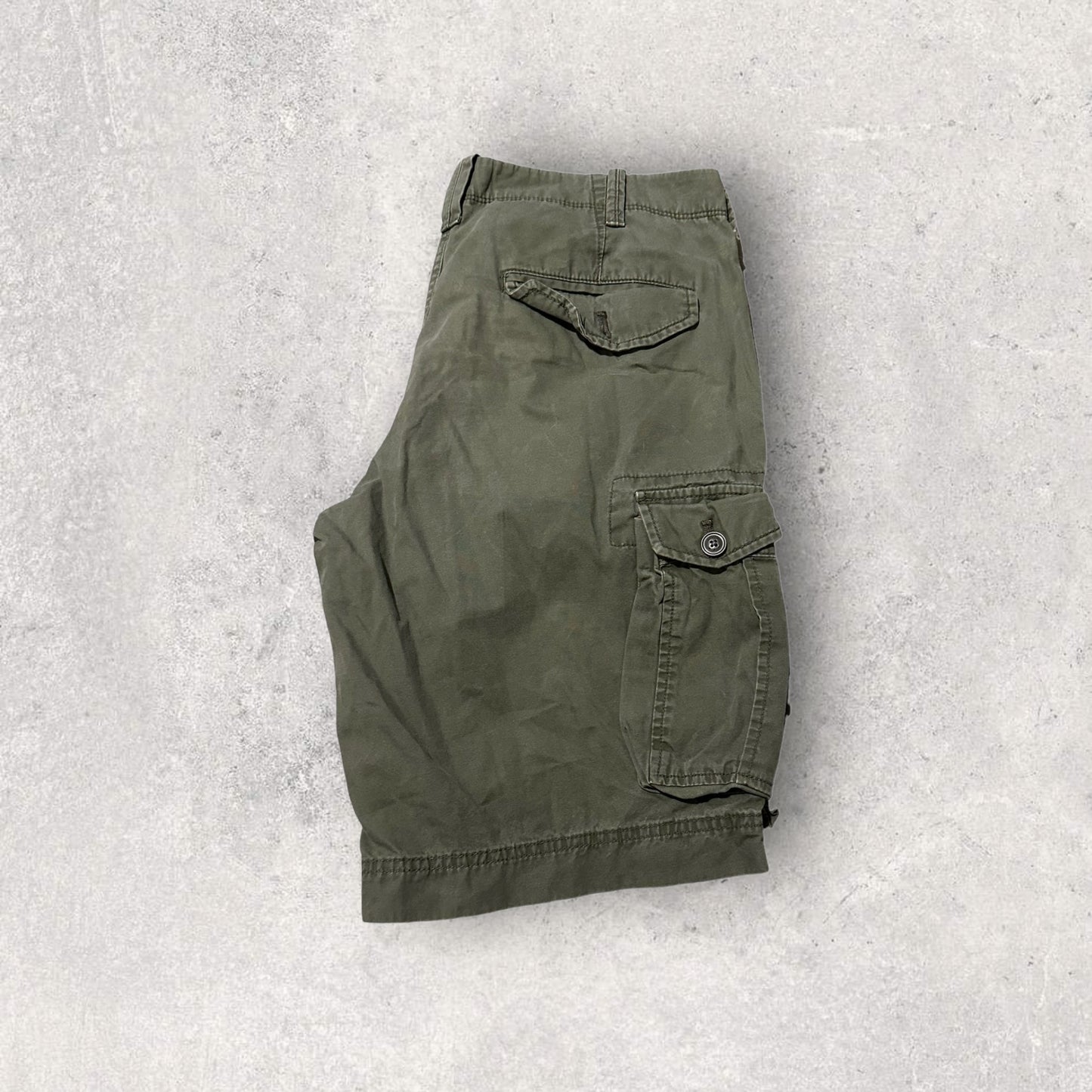 Men’s Cargo Shorts X Size 32