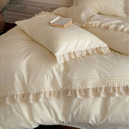 Accordion Pleated Lace Ruffled Bedding Set