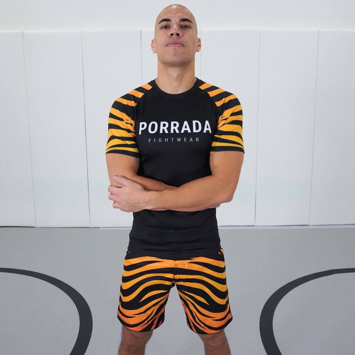 TIGER RASH GUARD